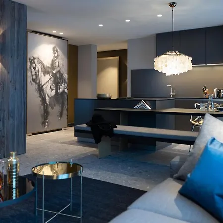 Sissi | Luxury | 메이른호픈