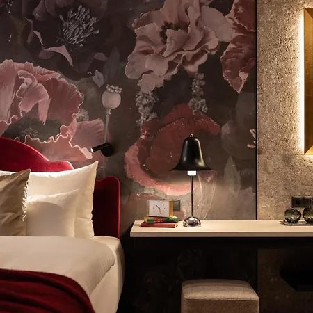 Sissi | Luxury | * מאיירהופן